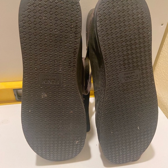 Authentic FENDI Brown Active Logo HighTop Sneakers sz US 11. - Picture 6 of 8